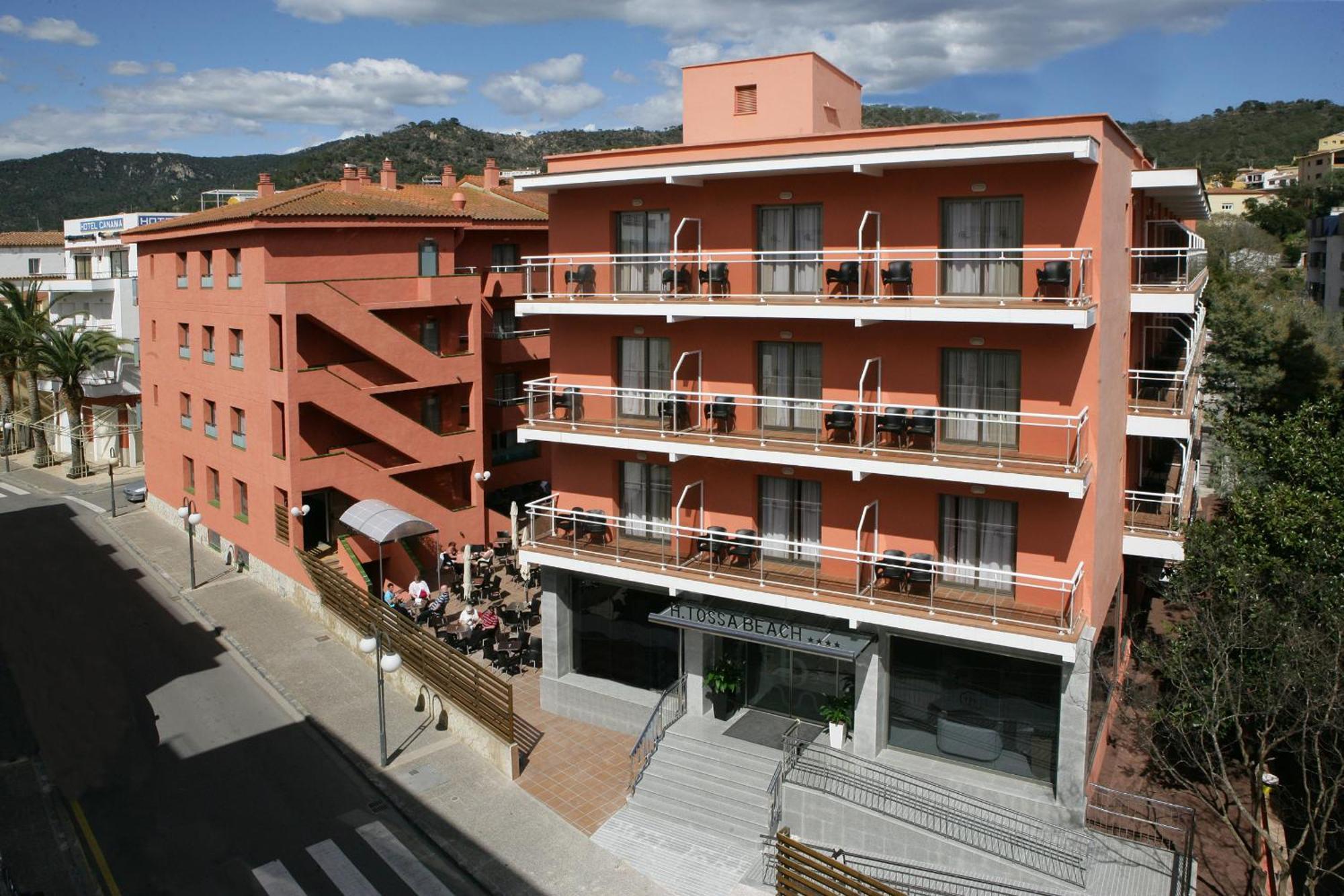 Tossa Beach Center Tossa de Mar Bagian luar foto